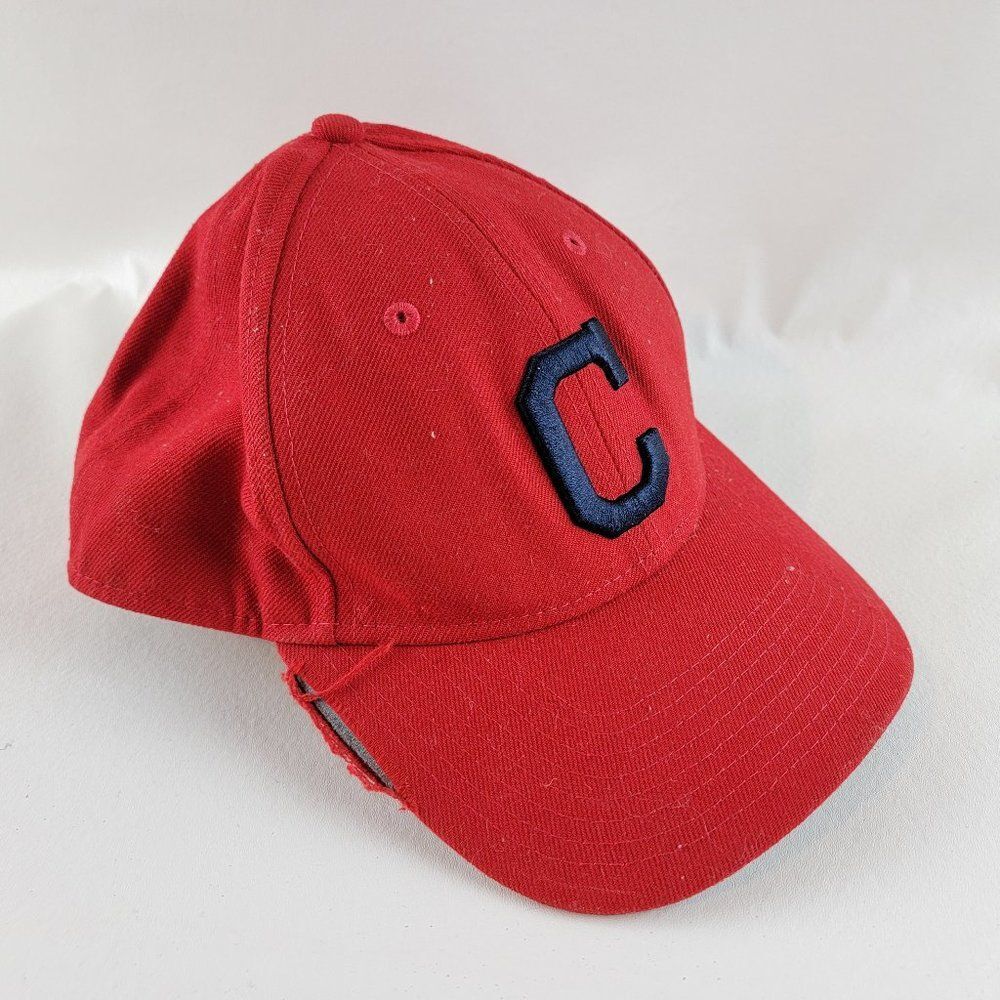 Cleveland Guardians Hat Mens Adjustable Red Hook Loop MLB 9 Forty New Era